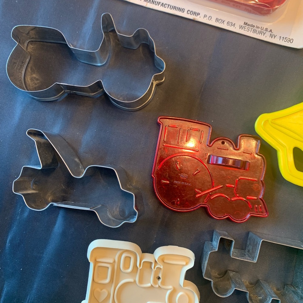 Transportation inspired cookie cutters - Picture 6 of 7